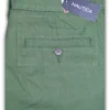 imagen que describe pantalon drill nautica de la tienda online american store