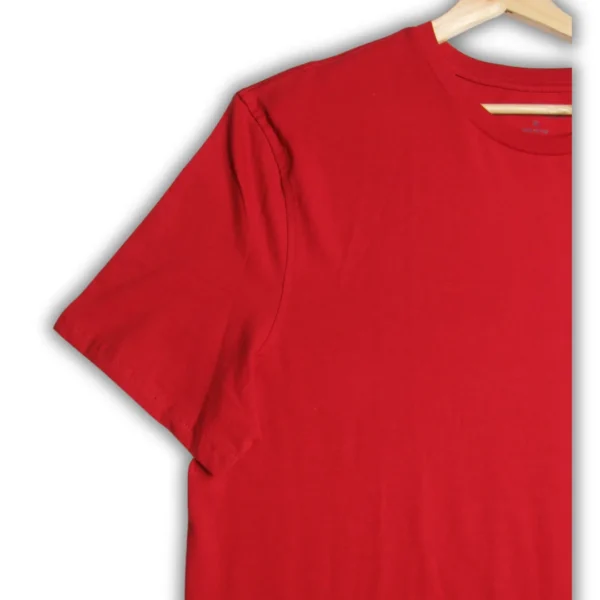 imagen que describe camisetas marca náutica de la tienda online american store