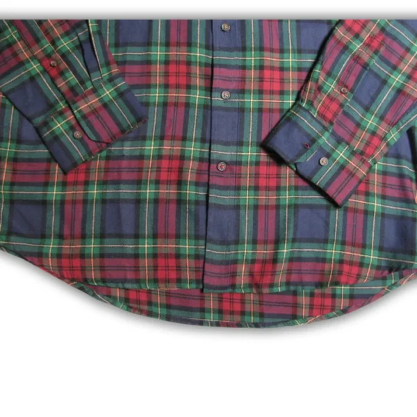 imagen que describe camisa de hombre manga larga izod de la tienda online american store