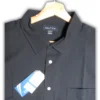 imagen que describe camisa para hombre manga corta color azul oscuro de la tienda online american store